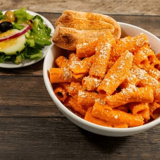 Pasta with Vodka Sauce